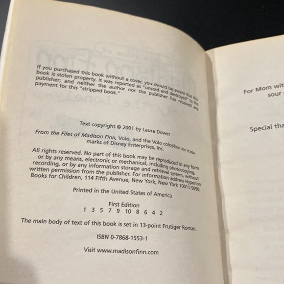 From the Files of Madison Finn #1: Only the Lonely by Laura Dower - Novel - Picture 4 of 4